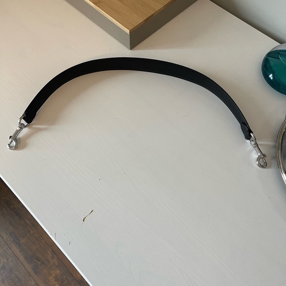 Coach purse - Picture 5 of 5